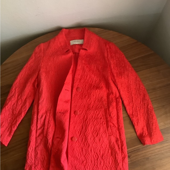 Zara Outerwear - Picture 1 of 2